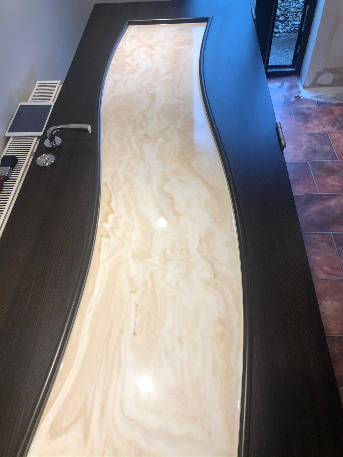 ART OBJECTS, SRAIRS, COUNTERS AND WALL PANELS ART OBJECTS, SRAIRS, COUNTERS AND WALL PANELS
