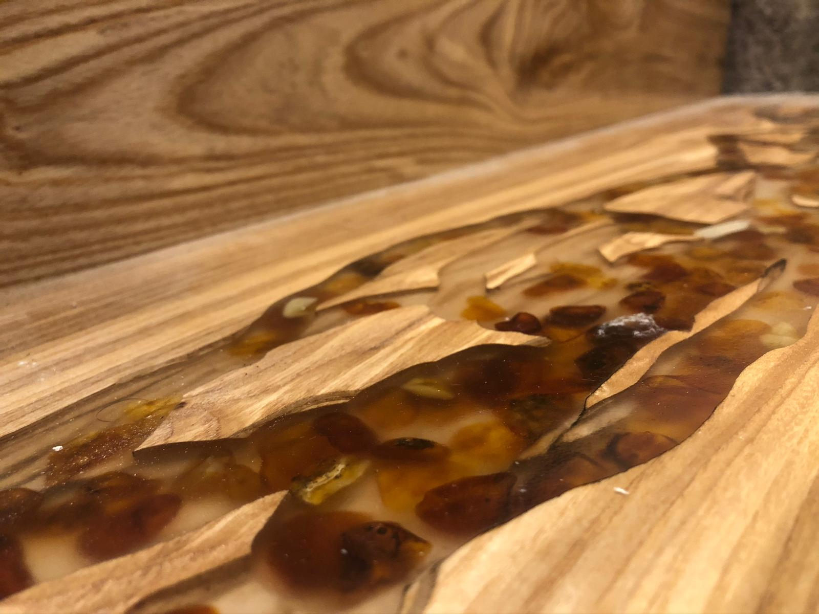ART OBJECTS, SRAIRS, COUNTERS AND WALL PANELS ART OBJECTS, SRAIRS, COUNTERS AND WALL PANELS